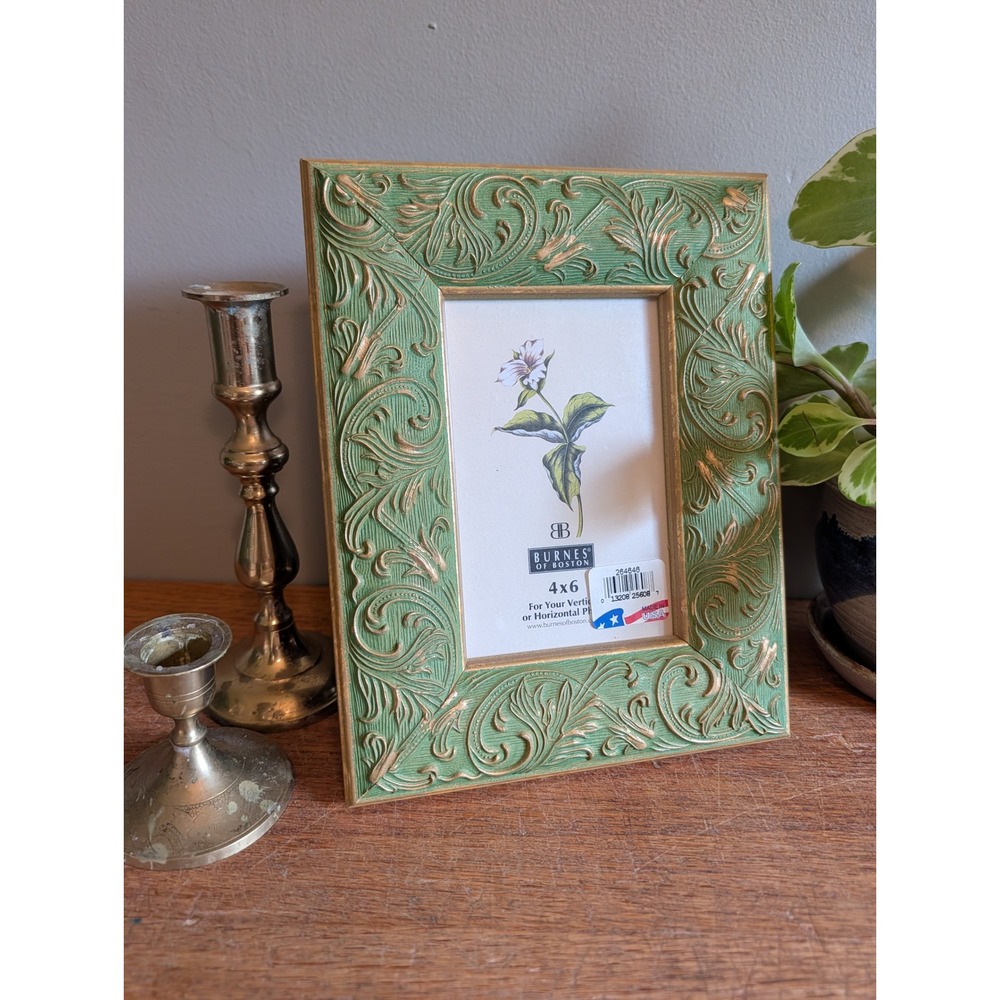 New in Box Vintage Burnes of Boston Gold Florentine Green Ornate 4x6 Frame